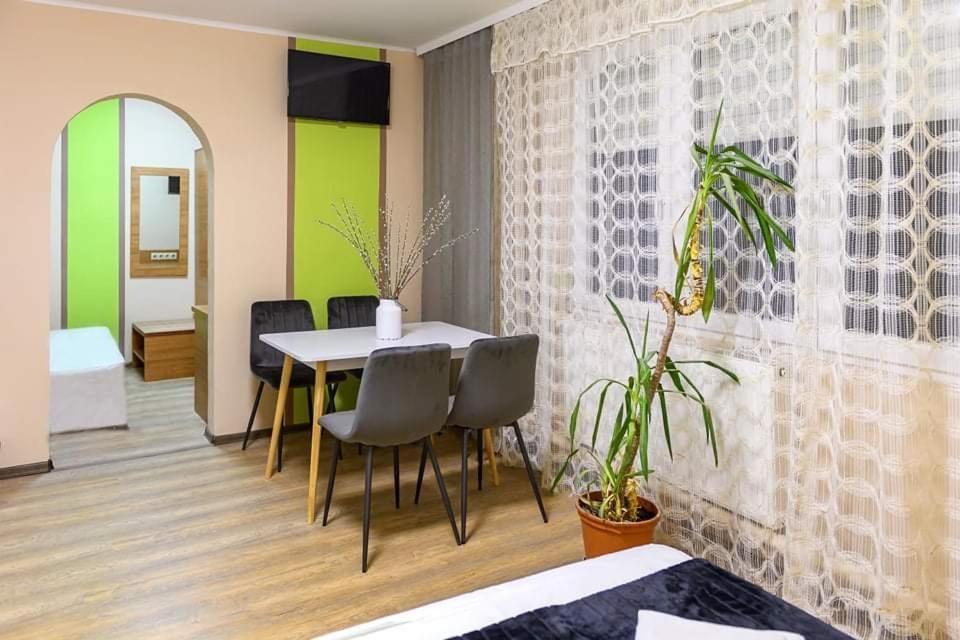 Wandorf 125 Apartman Шопрон Екстериор снимка
